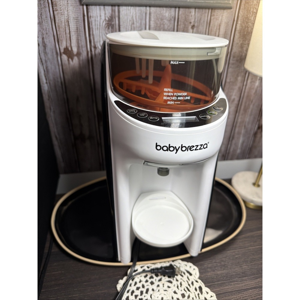 Baby Brezza Formula Pro Advanced Maker White Good Working Condition